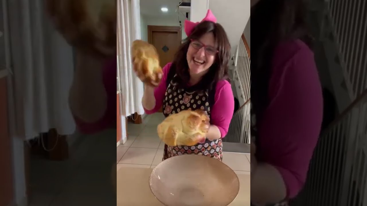 Shabbat Shalom –  Challah preparation – Good Shabbos- שבת שלום