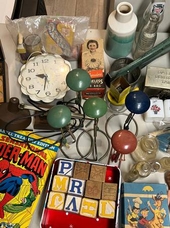 GARAGE SALE Sat July 30th 9am-2pm Vintage, Antique, & New Items