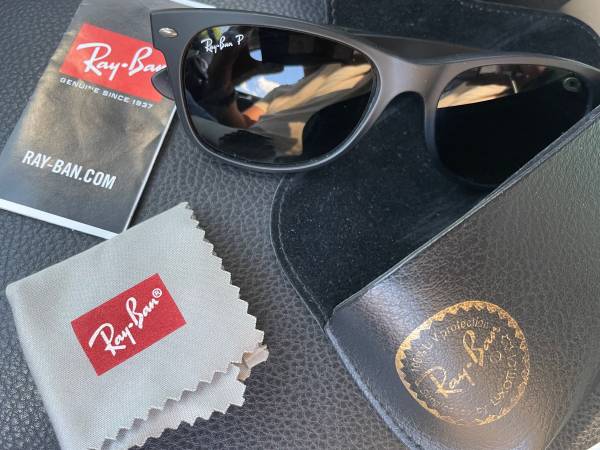 New Ray Ban Wayfarer