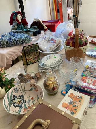 Enormous Multi Family Garage Sale