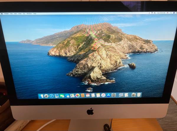 Moving: late 2013 iMac 21" pristine $220