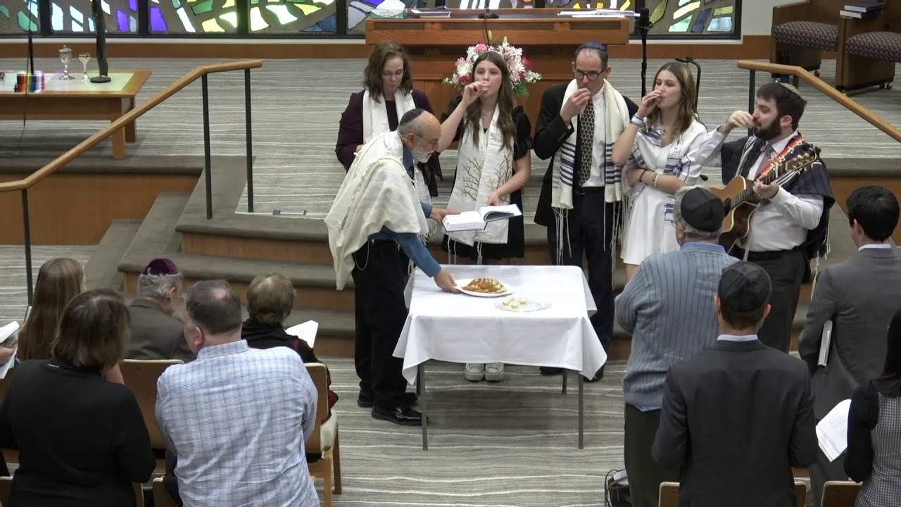 Temple Beth El, Madison, Shabbat, November 12, 2022 / 18 Cheshvan 5783 Bat Mitzvah of Naomi Pizer